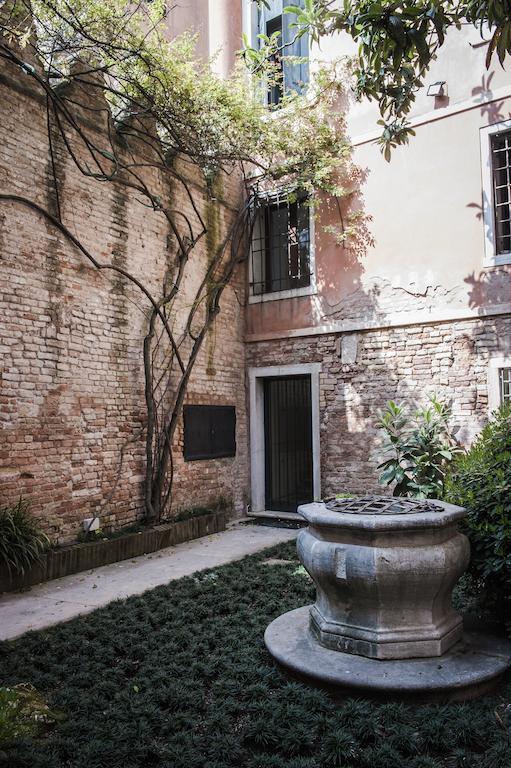 Residenza Ca' Dorin Hotel Venice Exterior photo